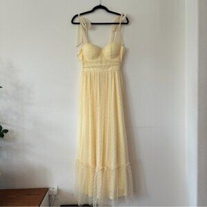 Elegant Yellow Sleeveless Dress